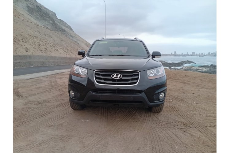 HYUNDAI SANTA FE 2011