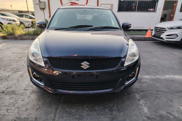 SUSUKI SWIFT